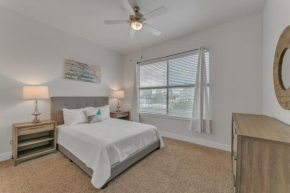 Cs 3243 Elegant 2br , Pool, Gym, Parking